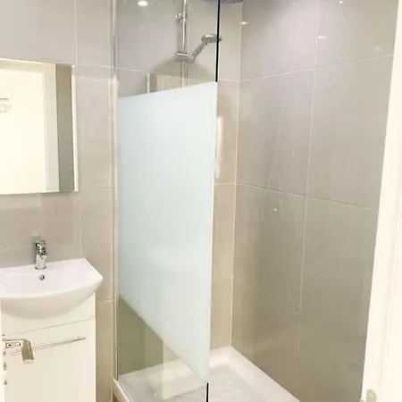 Spacious Studio - Short Walk From Nissi Beach! Lägenhet Ayia Napa